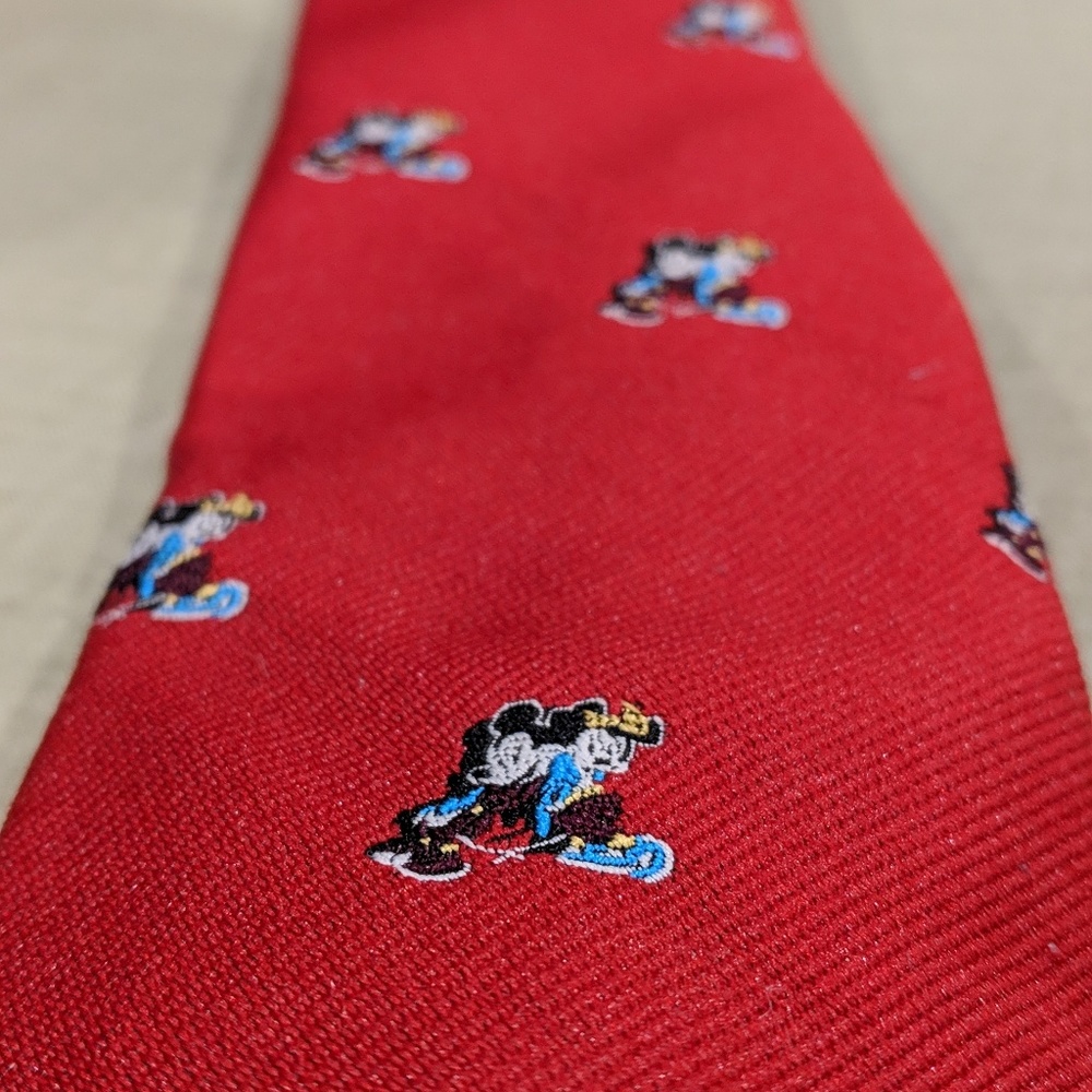 Vintage Mickey and minnie mouse tie